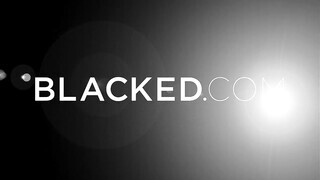 Elsa Jean beleül a nagy faszba