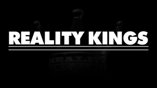 Reality Kings - Alexis Fawx fiatalabb pacákkal baszik