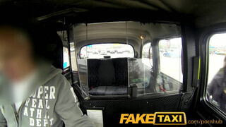 FakeTaxi - a kicsike lopós csoki pipi megbánja amit tett