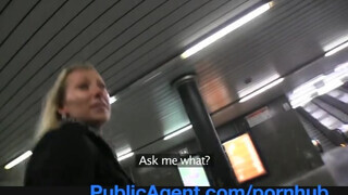 PublicAgent - szep cicis csajszi keményen megrakva
