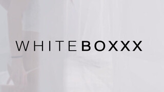 WhiteBoxxx - Ginebra Bellucci popó lyukba kefélve