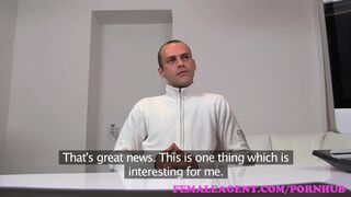 Gyönyörű milf ügynök teszteli a könyörtelen kant