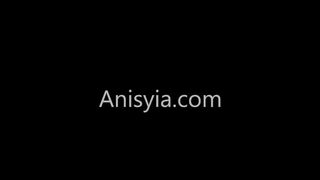 Anisyia keményen cidázza a óriási péniszt livejasminen